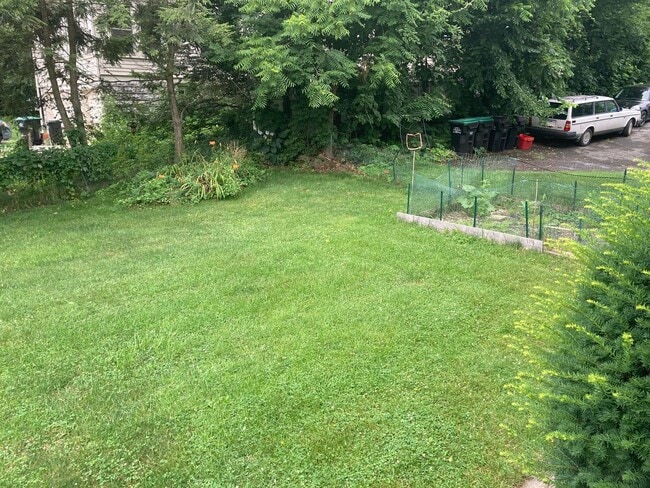 Building Photo - Lease Details for 2025 Start Date ONLY - N...