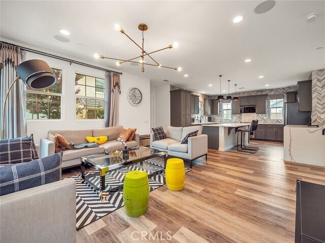 Building Photo - 12925 Waterlily Way