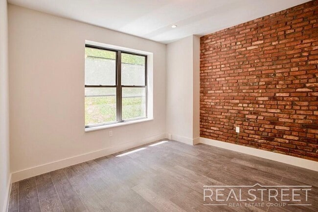 Floorplan - 1578 Union Street