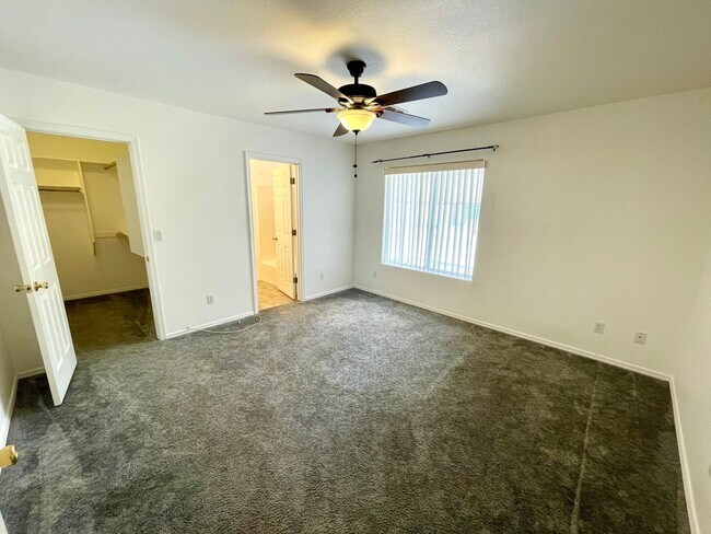 Building Photo - Inviting 3 Bedroom Home with RV Parking an...