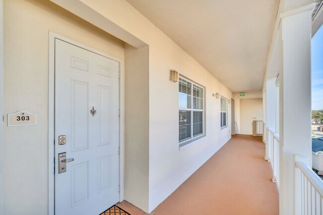 Building Photo - 7501 Mourning Dove Cir
