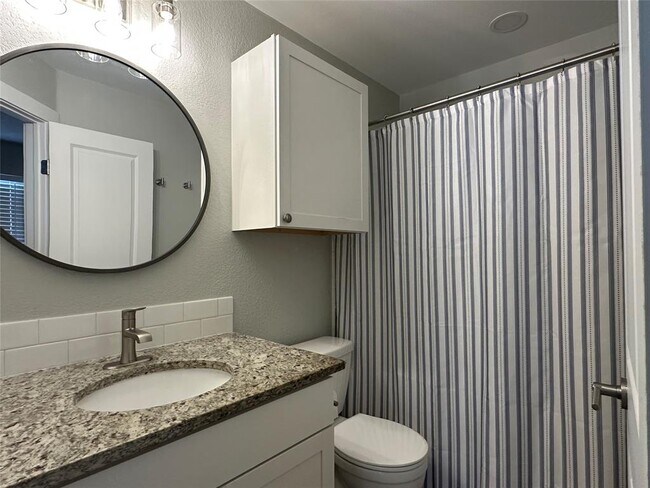 Building Photo - 7217 Aldea Dr