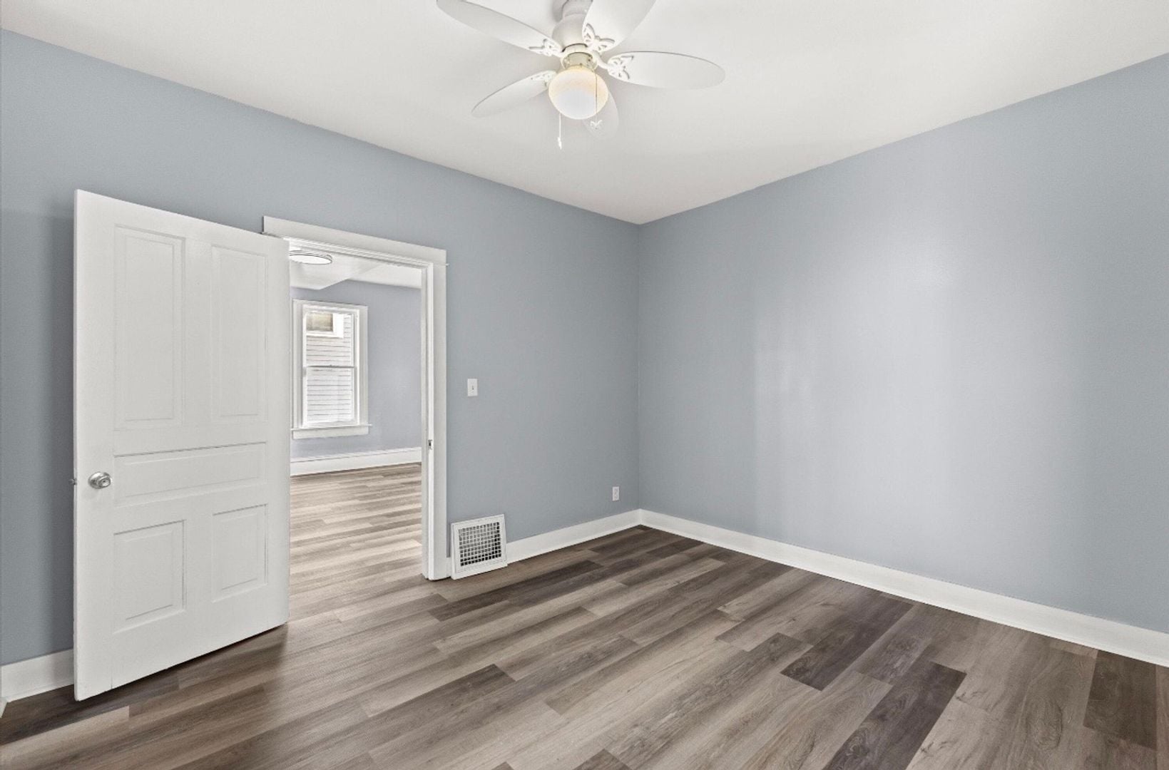 Building Photo - 2912 Wright Ave