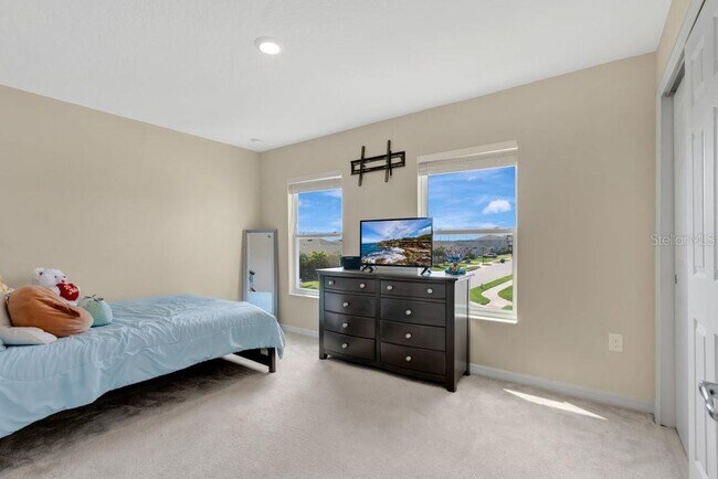 Building Photo - 4894 Knoll Ln