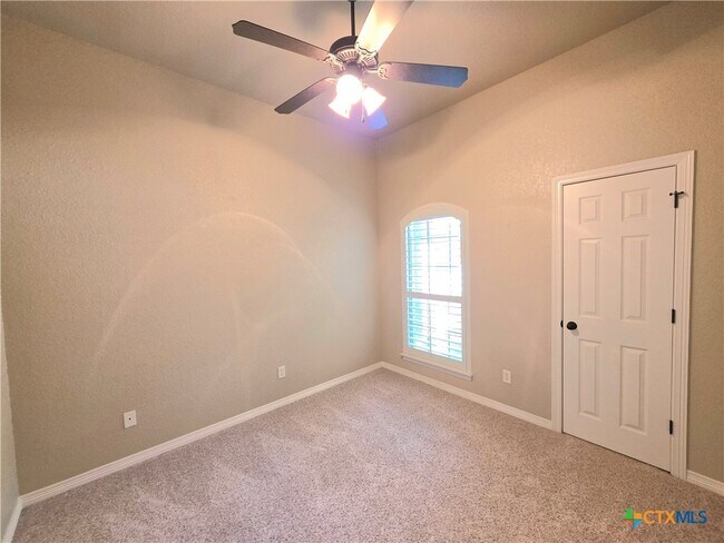 Building Photo - 5020 Sean Patrick Glen