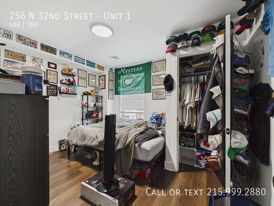 Building Photo - 256 N 32nd St