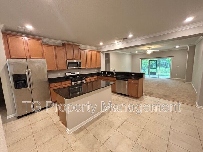 Building Photo - 99 Athens Dr