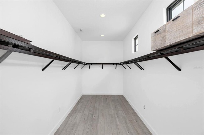 Building Photo - 8436 Via Vittoria Way