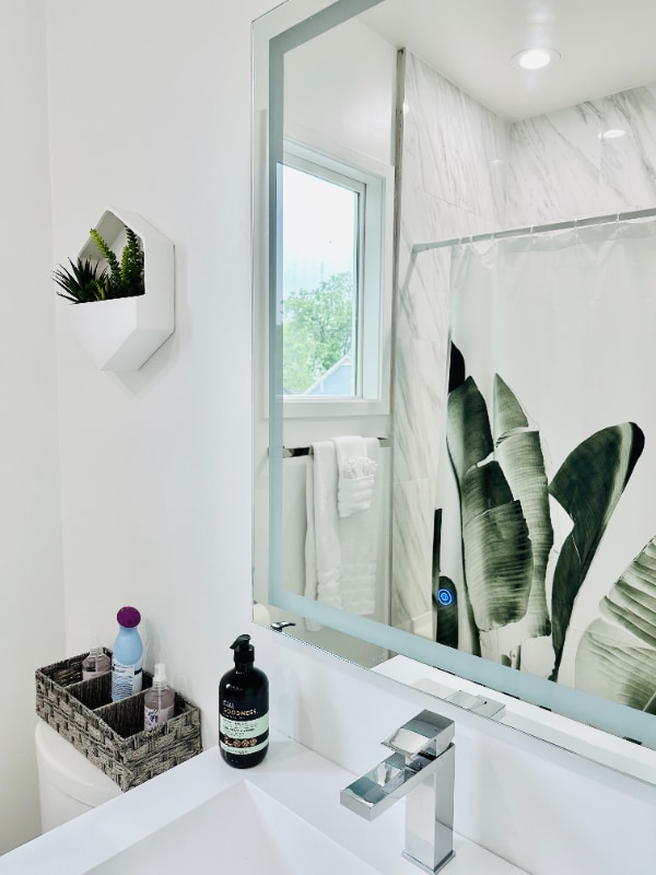 Building Photo - 323 Atherton St