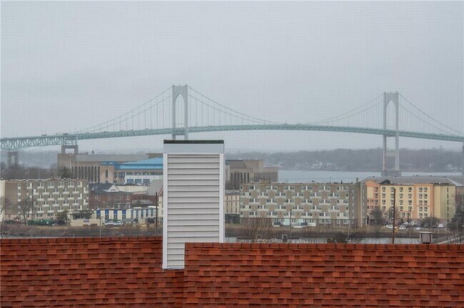 Building Photo - 114 Girard Ave