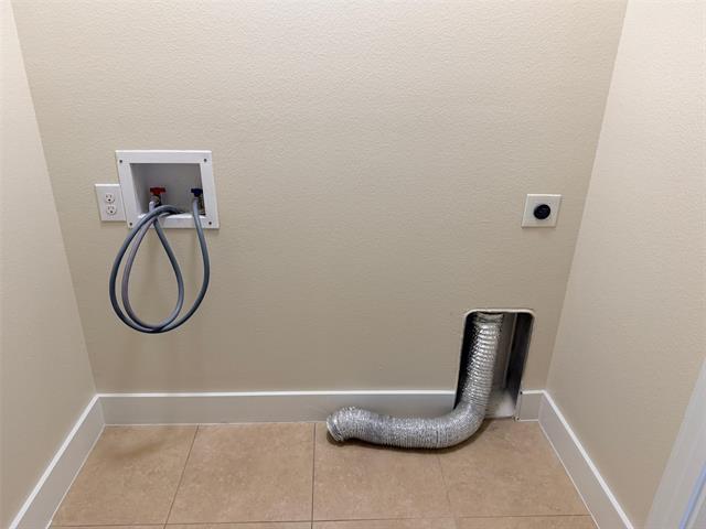 Building Photo - 210 Belleville Dr