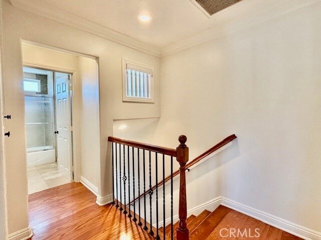 Building Photo - 685 W 18th St