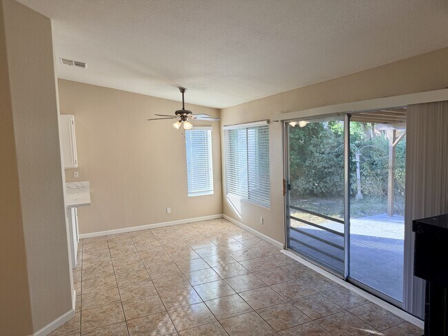 Building Photo - 4238 Brookside Dr