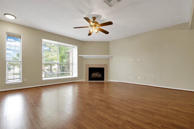 Building Photo - 2203 Place Rebecca Ln