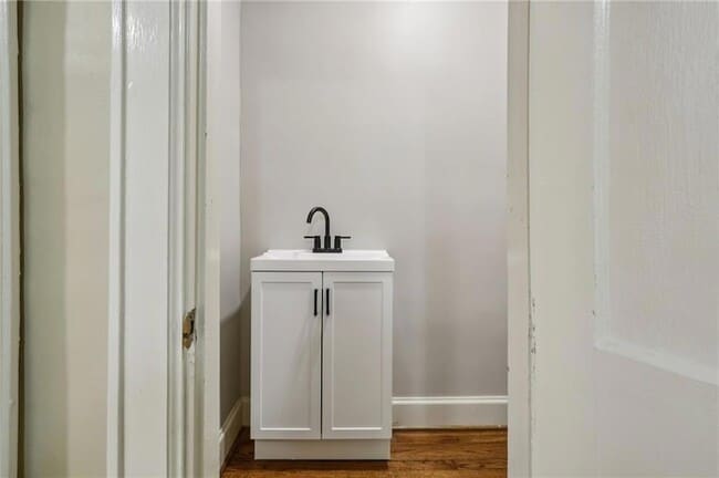 Building Photo - 22 Peachtree Hills Ave NE