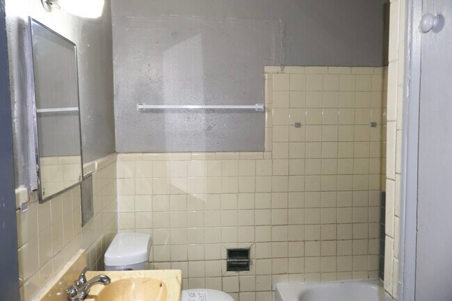 Building Photo - 4609 Dabney St