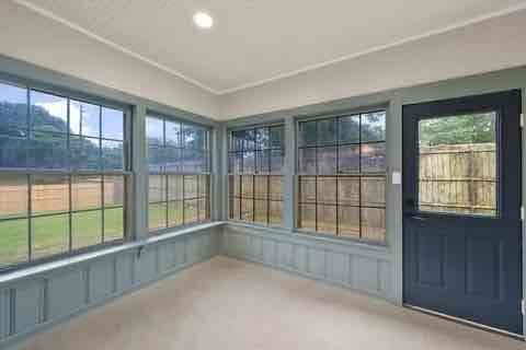 Building Photo - 1505 Woodlawn Ave