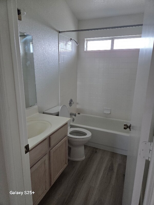 Building Photo - 8631 W Monte Vista Rd