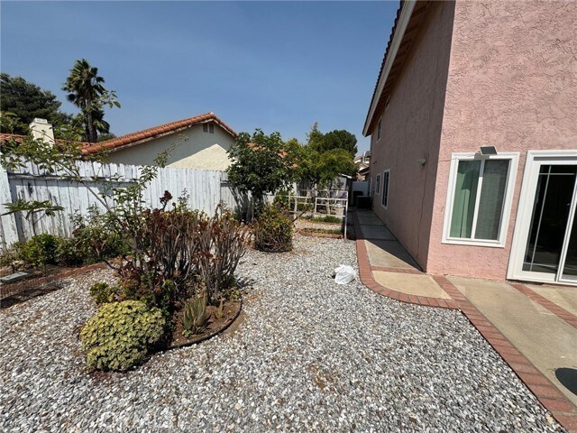 Building Photo - 39801 Barcelona Terrace