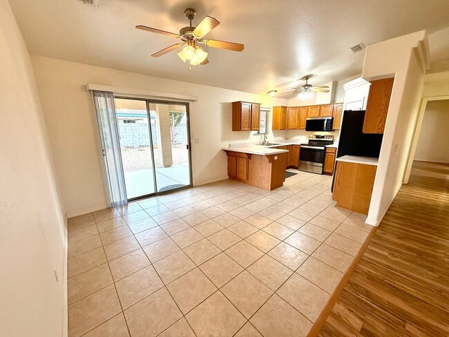 Building Photo - Available Now- Great 3 Bedroom Home in the Ranch at Long Mountain subdivision with Solar!