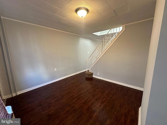 Building Photo - 2028 Haworth St