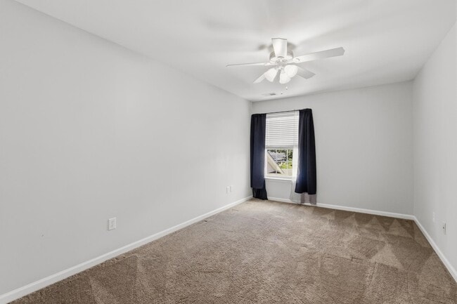 Building Photo - 4536 Livorn Loop