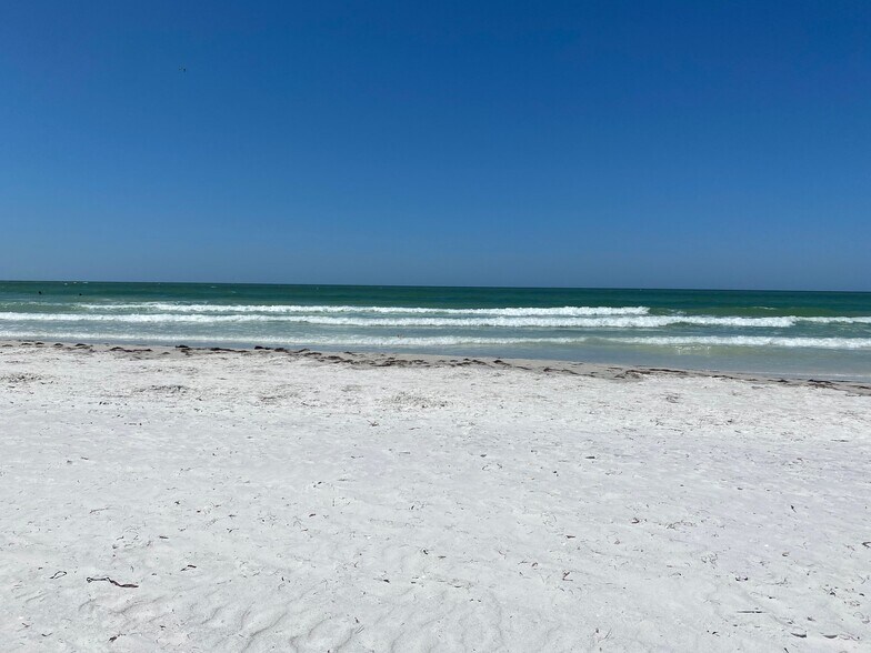 Building Photo - 17400 Gulf Blvd