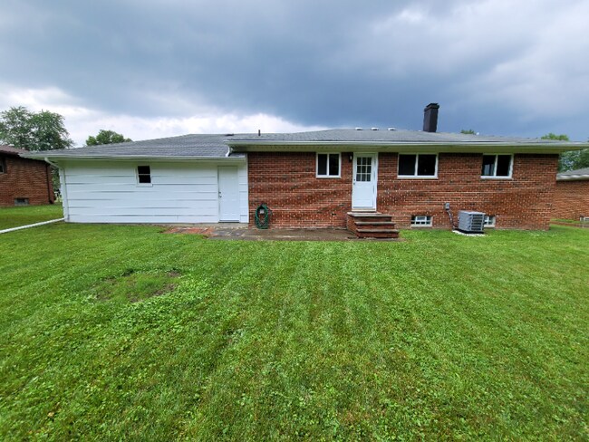 Building Photo - 3952 Marie Dr