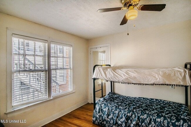 Building Photo - 424 Barksdale St