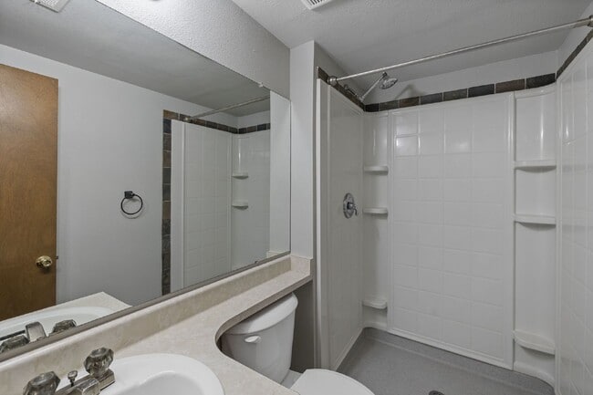 Building Photo - Spacious 4-Bedroom Home with Finished Basement, Large Deck & 2-Car Garage