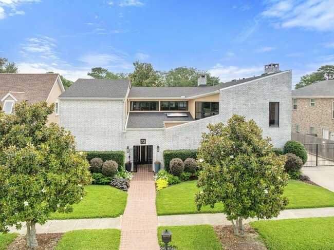 Building Photo - 73 Doescher Dr