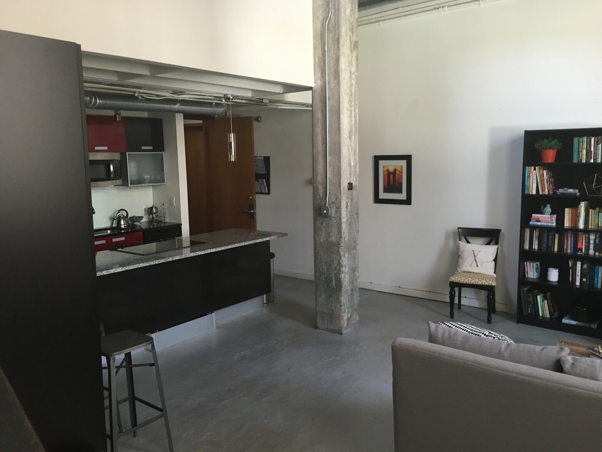 Building Photo - 650 Glen Iris Dr NE