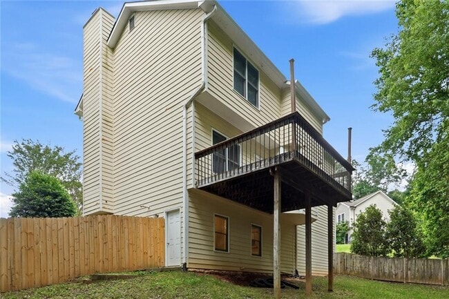Building Photo - 5697 Frontier Walk Ln NE