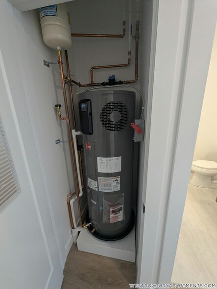 Building Photo - 199 Gardner St