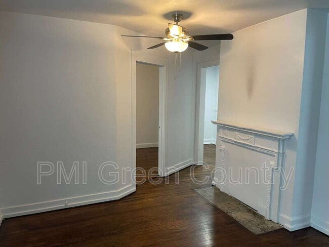 Building Photo - 1535 N Boston Pl