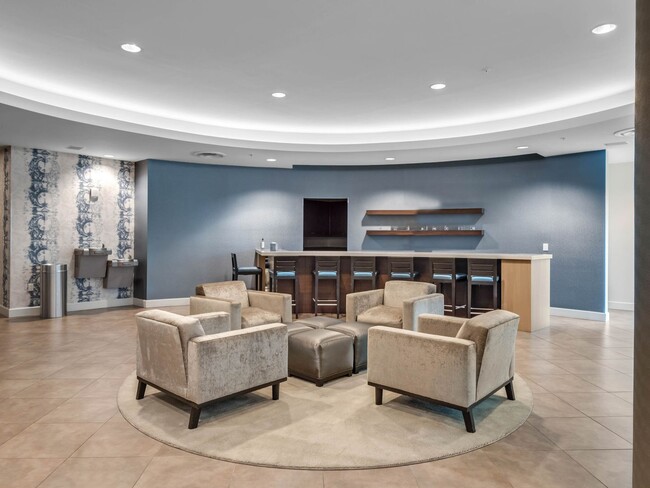 Building Photo - Sanctuary 1101