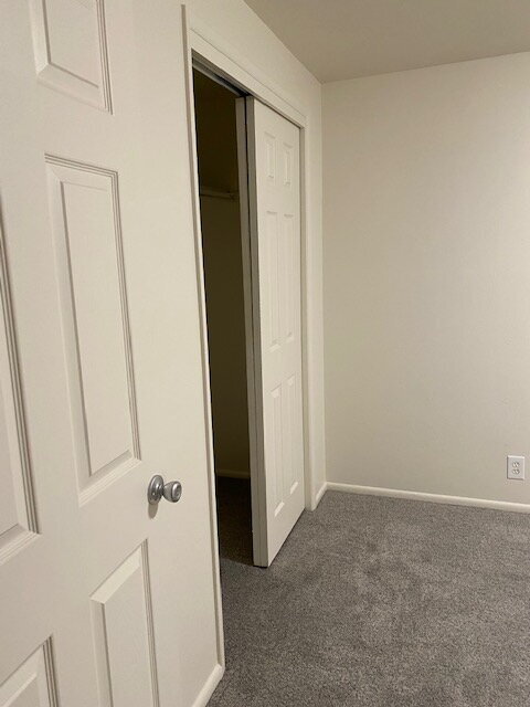Building Photo - Stunning 3 Bedroom House near Hill Air Force Base!