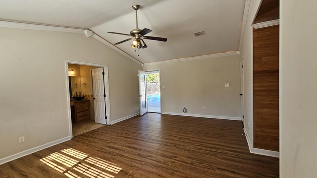 Building Photo - 315 Sailfish Cir