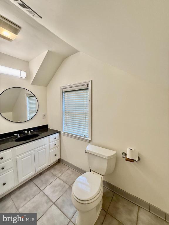 Building Photo - 5713 19th St N