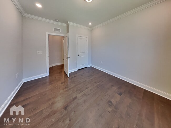 Building Photo - 8451 Seawell School Rd