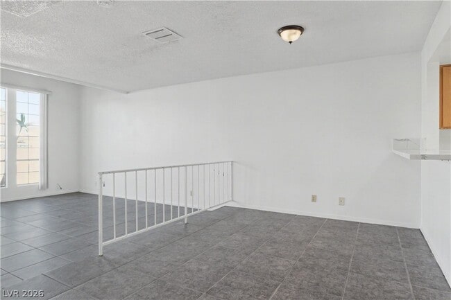 Building Photo - 6544 Ironbark Ln