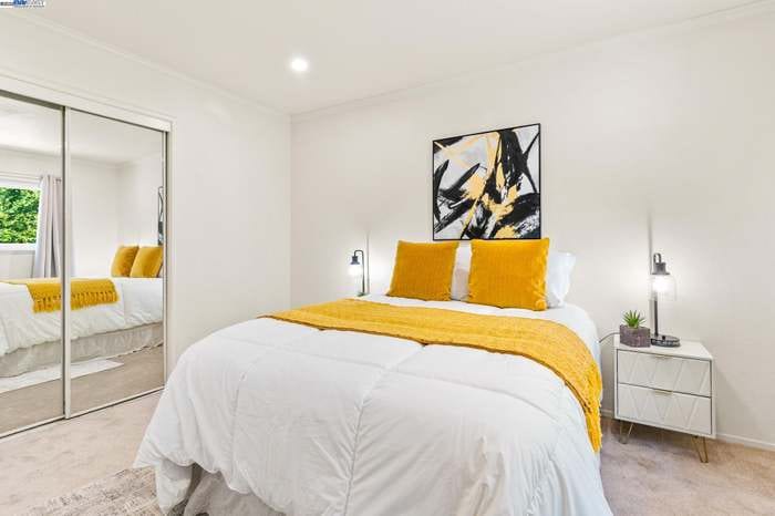 Building Photo - 20852 Baker Rd