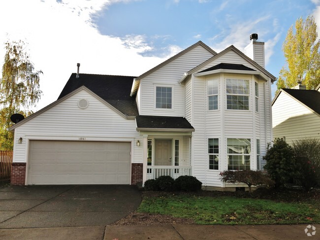 Building Photo - 14942 SE Paddington Rd