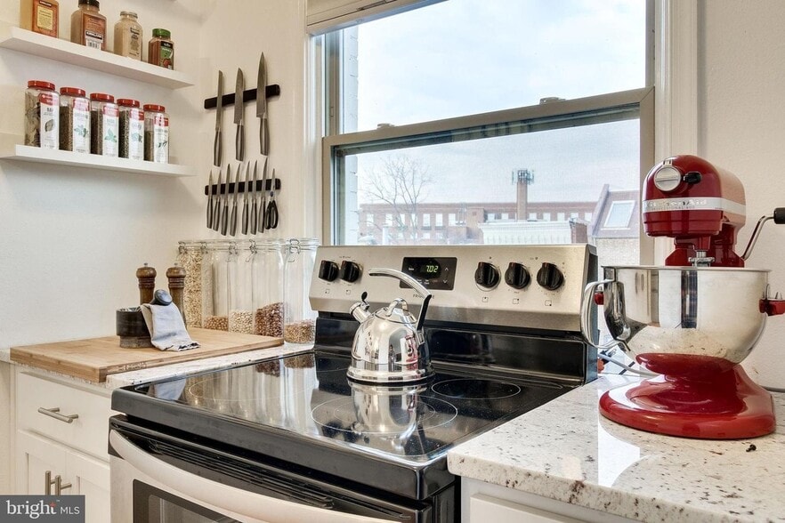 Kitchen - 1363 K St SE