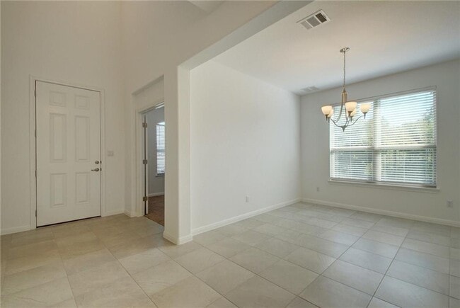 Building Photo - 113 Meadow Wood Cv