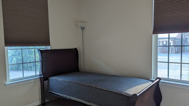 Building Photo - 4500 Fait Ave