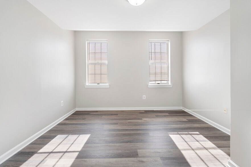 Building Photo - 1512 E Lafayette Ave