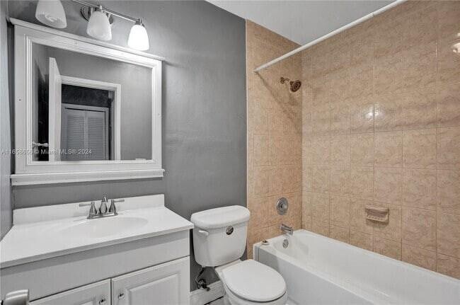 Building Photo - 1816 E Oakland Park Blvd