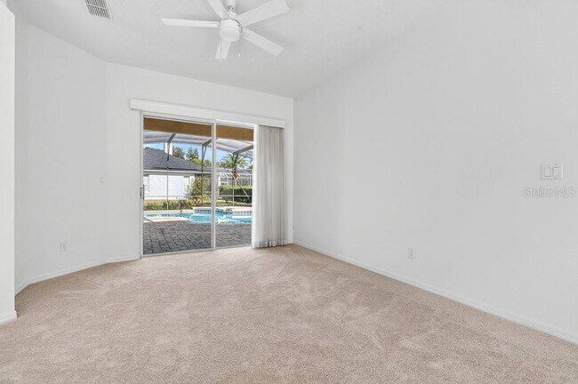 Building Photo - 10337 Pointview Ct