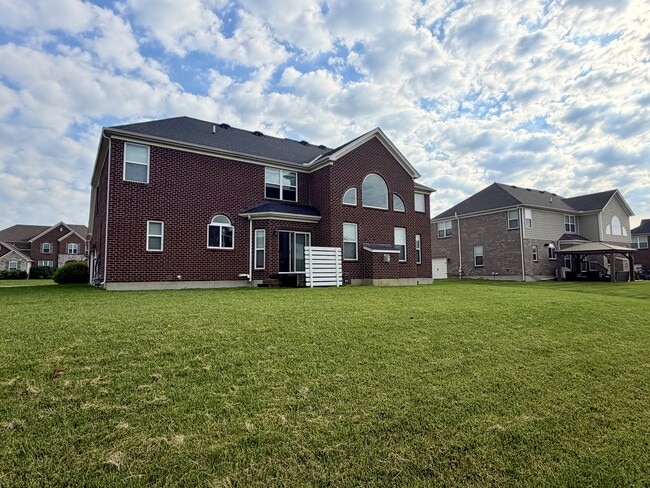 Building Photo - 3137 Broadstone Dr